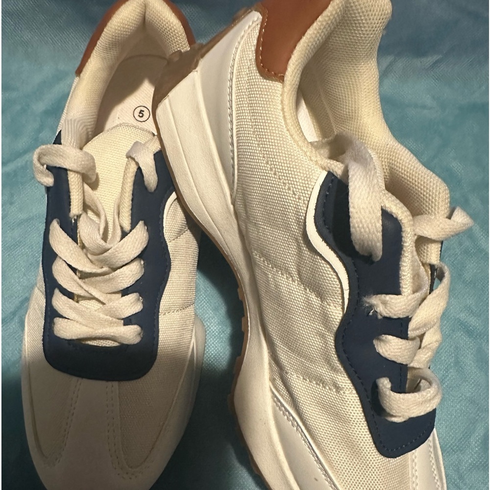 New Echo Unltd Little Girl Tennis Shoes